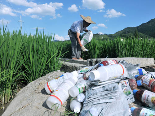 安徽農村開展有毒有害垃圾回收工作，成果喜人